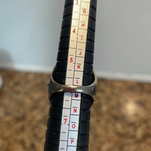 Intricate‎ Silver tone women Statement Ring size 6 - Picture 4 of 7